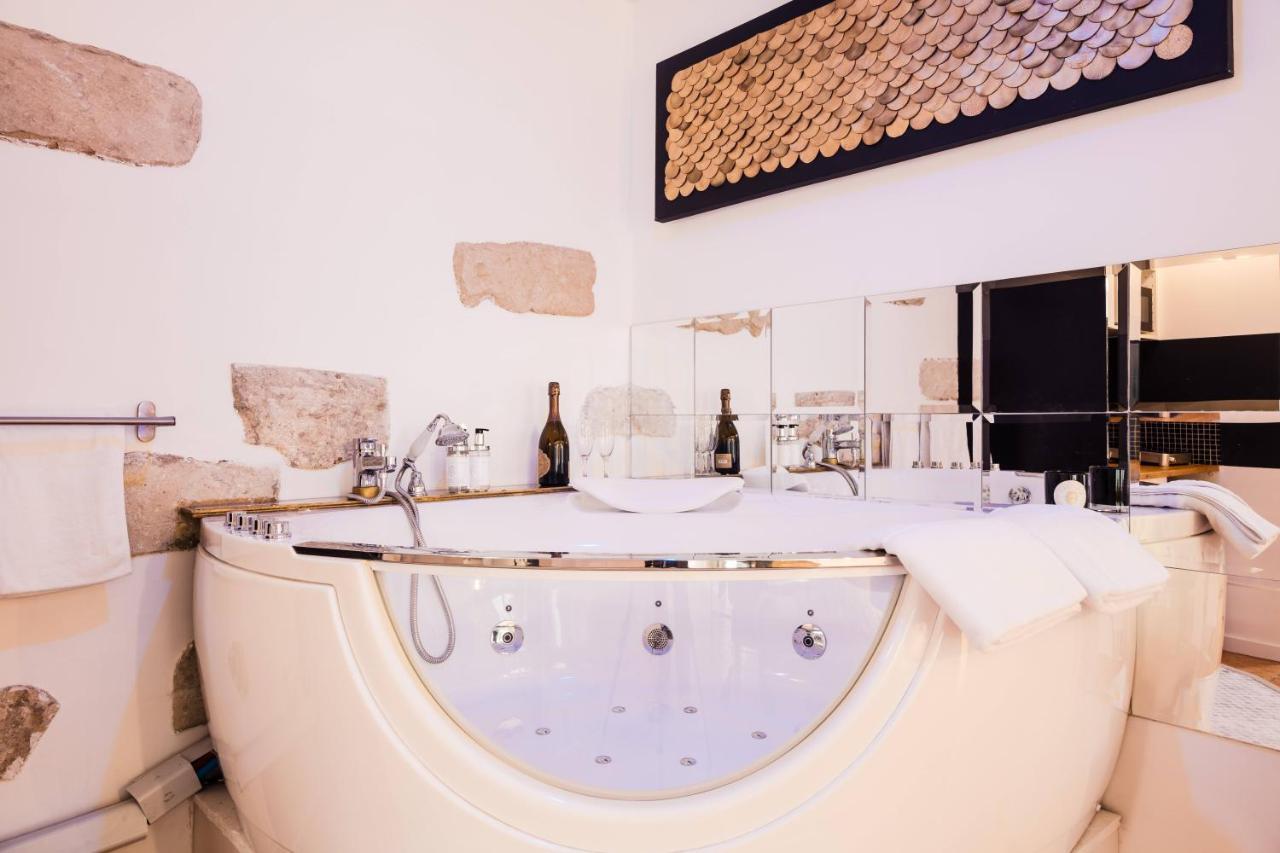 Les Precieuses Suites & Spa I Avignon Bagian luar foto